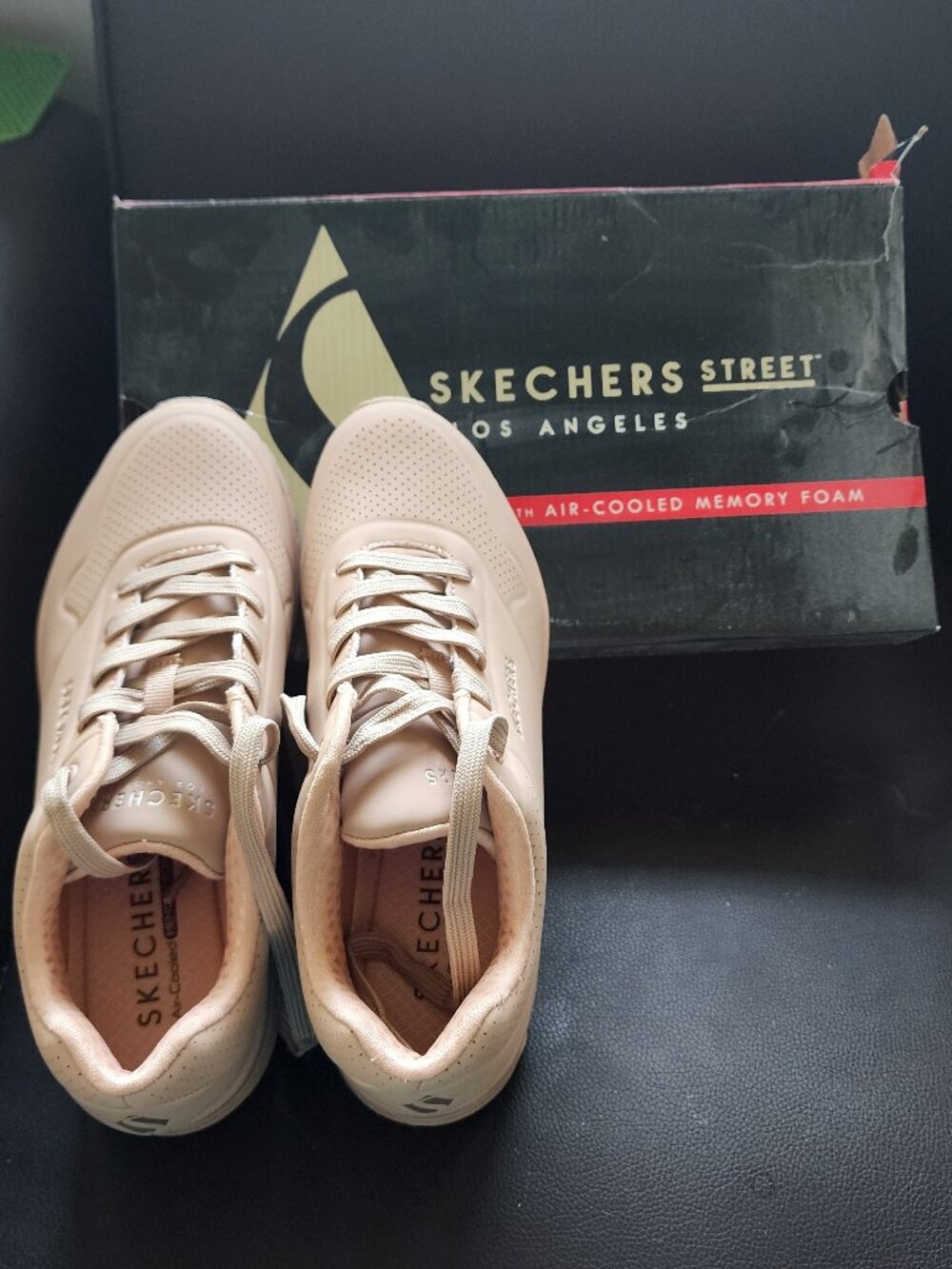 NIB Skechers Women's Size 8 Street Los Angeles Sand #73690